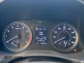 ✅ 2016 Hyundai Tucson SE • VIN: KM8J23A44GU164979 • Лот: 92734855. Опубликован ранее на Copart с пробегом 249 274 миль. Бесплатный доступ к архиву аукционных продаж из США и подробный отчёт об истории автомобиля на DreamBid. Изображение 11.