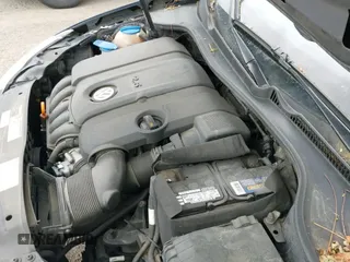 ✅ 2013 Volkswagen Golf • VIN: WVWDA7AJ6DW119673 • Лот: 42298935. Опубликован ранее на IAAI с пробегом 165 674 миль. Бесплатный доступ к архиву аукционных продаж из США и подробный отчёт об истории автомобиля на DreamBid. Изображение 15.