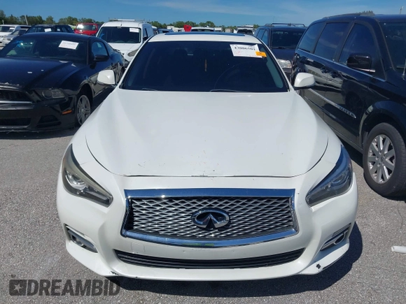 ✅ 2017 Infiniti Q50 Premium • VIN: JN1EV7ARXHM837164 • Lot: 43006501. Wystawiony na IAAI z przebiegiem 99 102 mil. Bezpłatny archiwum sprzedaży aukcyjnych z USA i szczegółowy raport historii pojazdu na DreamBid. Zdjęcie 6.