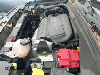 ✅ 2018 Jeep Renegade Upland • VIN: ZACCJBABXJPH43167 • Lot: 43173663. Listed on IAAI with 82,844 mi. Free auction sales archive from the USA and detailed vehicle history report at DreamBid. Image 19.