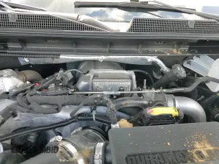 ✅ 2023 Chevrolet Silverado 2500HD Custom • VIN: 2GC4YMEY4P1707570 • Lot: 65927595. Wystawiony na Copart z przebiegiem 28 402 mil. Bezpłatny archiwum sprzedaży aukcyjnych z USA i szczegółowy raport historii pojazdu na DreamBid. Zdjęcie 13.