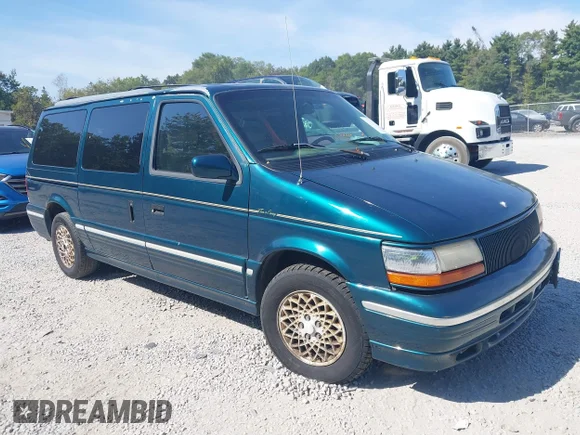✅ 1994 Chrysler Town & Country • VIN: 1C4GH54L8RX244329 • Lot: 43235440. Listed on IAAI with 174,278 mi. Free auction sales archive from the USA and detailed vehicle history report at DreamBid. Image 1.