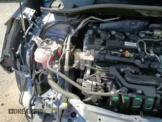 ✅ 2022 Toyota Corolla Cross LE • VIN: 7MUCAABG3NV029108 • Lot: 68875345. Wystawiony na Copart z przebiegiem 61 373 mil. Bezpłatny archiwum sprzedaży aukcyjnych z USA i szczegółowy raport historii pojazdu na DreamBid. Zdjęcie 15.