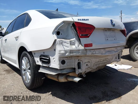 ✅ 2014 Volkswagen Passat S • VIN: 1VWAT7A3XEC120971 • Лот: 45145062. Опубликован ранее на IAAI с пробегом 87 877 миль. Бесплатный доступ к архиву аукционных продаж из США и подробный отчёт об истории автомобиля на DreamBid. Изображение 6.