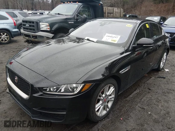 ✅ 2017 Jaguar XE 20d Premium • VIN: SAJAJ4BN5HA978521 • Лот: 44603297. Опубліковано раніше на IAAI з пробігом 88 105 миль. Безкоштовний доступ до архіву аукціонних продажів зі США та докладний звіт про історію автомобіля на DreamBid. Зображення 2.