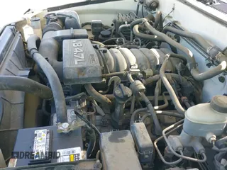 ✅ 2006 Toyota Sequoia Limited • VIN: 5TDZT38A66S266965 • Lot: 41843653. Wystawiony na IAAI z przebiegiem 255 800 mil. Bezpłatny archiwum sprzedaży aukcyjnych z USA i szczegółowy raport historii pojazdu na DreamBid. Zdjęcie 19.