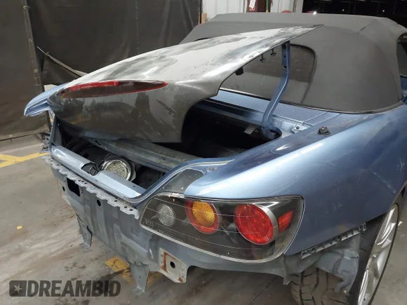 ✅ 2004 Honda S2000 • VIN: JHMAP21404T000533 • Lot: 44195316. Wystawiony na IAAI z przebiegiem 117 143 mil. Bezpłatny archiwum sprzedaży aukcyjnych z USA i szczegółowy raport historii pojazdu na DreamBid. Zdjęcie 6.
