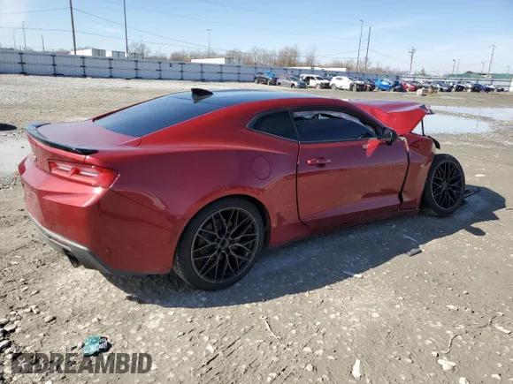 ✅ 2018 Chevrolet Camaro 1LT • VIN: 1G1FB1RX9J0146434 • Lot: 42407953. Wystawiony na Copart z przebiegiem 114 423 mil. Bezpłatny archiwum sprzedaży aukcyjnych z USA i szczegółowy raport historii pojazdu na DreamBid. Zdjęcie 3.