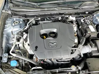 ✅ 2025 Mazda 3 S Carbon Edition • VIN: 3MZBPBCM7SM467007 • Lot: 86110675. Wystawiony na Copart z przebiegiem 16 454 mil. Bezpłatny archiwum sprzedaży aukcyjnych z USA i szczegółowy raport historii pojazdu na DreamBid. Zdjęcie 13.