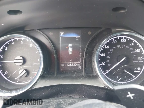 ✅ 2020 Toyota Camry SE • VIN: 4T1G11AK5LU976270 • Lot: 45183753. Wystawiony na IAAI z przebiegiem 128 833 mil. Bezpłatny archiwum sprzedaży aukcyjnych z USA i szczegółowy raport historii pojazdu na DreamBid. Zdjęcie 7.