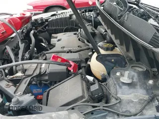 ✅ 2017 GMC Acadia SLE • VIN: 1GKKNSLAXHZ281407 • Lot: 41911752. Listed on IAAI with 142,418 mi. Free auction sales archive from the USA and detailed vehicle history report at DreamBid. Image 21.