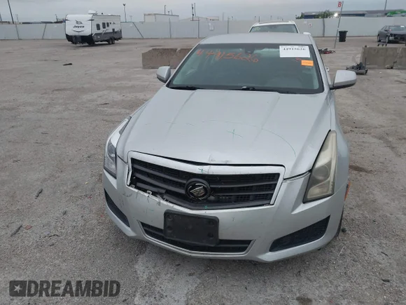 ✅ 2013 Cadillac ATS • VIN: 1G6AA5RA0D0145798 • Лот: 44915626. Опубліковано раніше на IAAI з пробігом 143 096 миль. Безкоштовний доступ до архіву аукціонних продажів зі США та докладний звіт про історію автомобіля на DreamBid. Зображення 6.