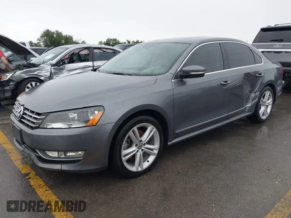 ✅ 2014 Volkswagen Passat SEL Premium • VIN: 1VWCN7A39EC045344 • Лот: 44891398. Опубликован ранее на IAAI с пробегом 236 303 миль. Бесплатный доступ к архиву аукционных продаж из США и подробный отчёт об истории автомобиля на DreamBid. Изображение 2.