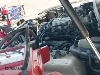 ✅ 1997 Lexus LS 400 • VIN: JT8BH28F1V0072045 • Лот: 42991770. Опубликован ранее на IAAI с пробегом 165 485 миль. Бесплатный доступ к архиву аукционных продаж из США и подробный отчёт об истории автомобиля на DreamBid. Изображение 13.