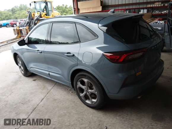 ✅ 2024 Ford Escape ST-Line • VIN: 1FMCU0MN4RUA20521 • Лот: 45214318. Опубліковано раніше на IAAI з пробігом 14 341 миль. Безкоштовний доступ до архіву аукціонних продажів зі США та докладний звіт про історію автомобіля на DreamBid. Зображення 3.