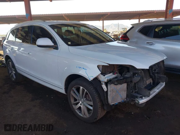 ✅ 2015 Audi Q7 Prestige • VIN: WA1VMAFE0FD004662 • Лот: 44274397. Опубліковано раніше на IAAI з пробігом 131 053 миль. Безкоштовний доступ до архіву аукціонних продажів зі США та докладний звіт про історію автомобіля на DreamBid. Зображення 1.