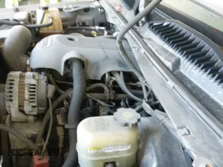 ✅ 2002 Chevrolet Suburban LT • VIN: 1GNFK16Z42J221525 • Lot: 43004717. Listed on IAAI with 266,001 mi. Free auction sales archive from the USA and detailed vehicle history report at DreamBid. Image 12.