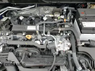 ✅ 2025 Toyota Corolla Cross XLE • VIN: 7MUDAABG3SV144999 • Lot: 87395225. Wystawiony na Copart z przebiegiem 602 mil. Bezpłatny archiwum sprzedaży aukcyjnych z USA i szczegółowy raport historii pojazdu na DreamBid. Zdjęcie 15.