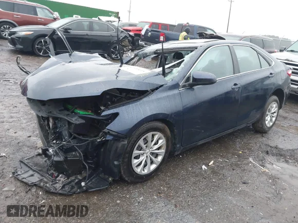 ✅ 2015 Toyota Camry XSE • VIN: 4T1BF1FK7FU946793 • Lot: 41535618. Wystawiony na IAAI z przebiegiem 96 761 mil. Bezpłatny archiwum sprzedaży aukcyjnych z USA i szczegółowy raport historii pojazdu na DreamBid. Zdjęcie 2.