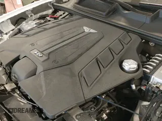 ✅ 2022 Bentley Bentayga • VIN: SJAAM4ZV1NC012521 • Лот: 41574977. Опубликован ранее на IAAI с пробегом 11 772 миль. Бесплатный доступ к архиву аукционных продаж из США и подробный отчёт об истории автомобиля на DreamBid. Изображение 20.