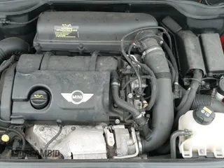 ✅ 2015 MINI Countryman S • VIN: WMWZC5C55FWP43808 • Лот: 42594069. Опубликован ранее на IAAI с пробегом 68 718 миль. Бесплатный доступ к архиву аукционных продаж из США и подробный отчёт об истории автомобиля на DreamBid. Изображение 19.