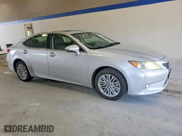 ✅ 2014 Lexus ES 330 • VIN: JTHBK1GG5E2119166 • Лот: 85618475. Опубліковано раніше на Copart з пробігом 161 120 миль. Безкоштовний доступ до архіву аукціонних продажів зі США та докладний звіт про історію автомобіля на DreamBid. Зображення 4.