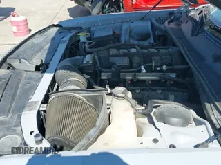 ✅ 2022 Dodge Challenger R/T • VIN: 2C3CDZBT3NH124770 • Lot: 43322848. Listed on IAAI with 46,653 mi. Free auction sales archive from the USA and detailed vehicle history report at DreamBid. Image 22.