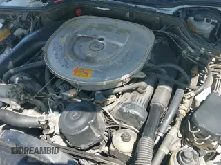 ✅ 1991 Mercedes-Benz 560 • VIN: WDBCA45E7MA610580 • Lot: 42099161. Listed on IAAI with 83,344 mi. Free auction sales archive from the USA and detailed vehicle history report at DreamBid. Image 19.