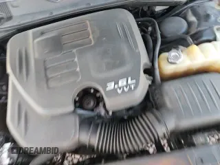 ✅ 2017 Dodge Challenger SXT • VIN: 2C3CDZAG7HH574351 • Lot: 90293915. Wystawiony na Copart z przebiegiem 87 905 mil. Bezpłatny archiwum sprzedaży aukcyjnych z USA i szczegółowy raport historii pojazdu na DreamBid. Zdjęcie 13.