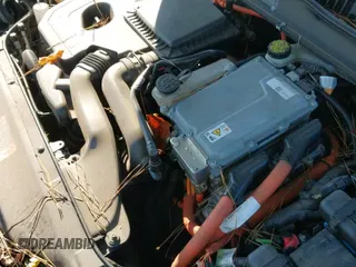 ✅ 2015 Ford Fusion Titanium • VIN: 3FA6P0SU8FR243611 • Lot: 43169838. Wystawiony na IAAI z przebiegiem 131 248 mil. Bezpłatny archiwum sprzedaży aukcyjnych z USA i szczegółowy raport historii pojazdu na DreamBid. Zdjęcie 18.