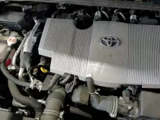 ✅ 2021 Toyota Prius LE • VIN: JTDKAMFPXM3176253 • Lot: 82098695. Listed on Copart with 64,523 mi. Free auction sales archive from the USA and detailed vehicle history report at DreamBid. Image 13.