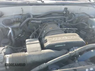 ✅ 2002 Toyota Sequoia Limited • VIN: 5TDZT38A72S131990 • Lot: 42831585. Listed on IAAI with 210,877 mi. Free auction sales archive from the USA and detailed vehicle history report at DreamBid. Image 13.