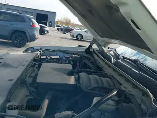 ✅ 2016 Chevrolet Silverado 1500 LT • VIN: 1GCVKREH4GZ287996 • Lot: 43579559. Wystawiony na IAAI z przebiegiem 237 617 mil. Bezpłatny archiwum sprzedaży aukcyjnych z USA i szczegółowy raport historii pojazdu na DreamBid. Zdjęcie 21.