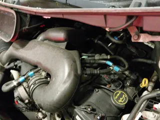 ✅ 2015 Ford Transit Cargo • VIN: 1FTNR2CM5FKA76350 • Lot: 43884228. Wystawiony na IAAI z przebiegiem 78 704 mil. Bezpłatny archiwum sprzedaży aukcyjnych z USA i szczegółowy raport historii pojazdu na DreamBid. Zdjęcie 19.