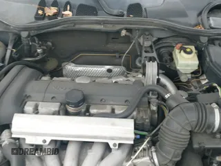 ✅ 1999 Volvo S70 • VIN: YV1LS55AXX1584296 • Lot: 41171386. Wystawiony na IAAI z przebiegiem 163 872 mil. Bezpłatny archiwum sprzedaży aukcyjnych z USA i szczegółowy raport historii pojazdu na DreamBid. Zdjęcie 12.