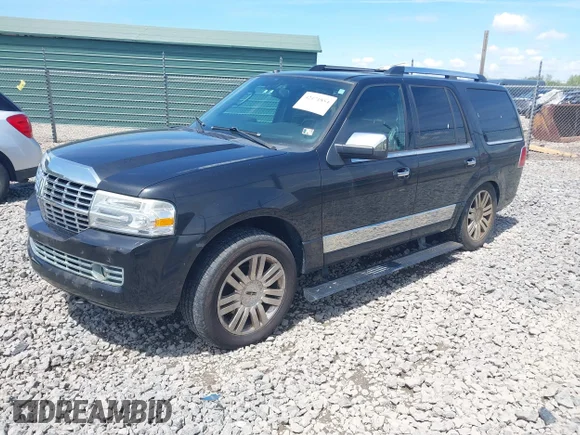 ✅ 2011 Lincoln Navigator • VIN: 5LMJJ2J58BEJ00868 • Lot: 42171854. Listed on IAAI with 224,407 mi. Free auction sales archive from the USA and detailed vehicle history report at DreamBid. Image 2.