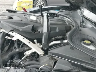 ✅ 2018 Porsche Panamera 4S • VIN: WP0AB2A79JL134141 • Lot: 43545965. Listed on IAAI with 125,180 mi. Free auction sales archive from the USA and detailed vehicle history report at DreamBid. Image 19.