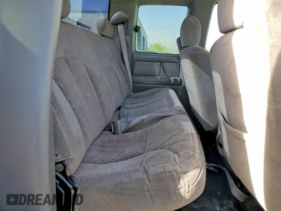 ✅ 2000 Chevrolet Silverado 1500 LS • VIN: 2GCEK19TXY1186455 • Lot: 47976426. Wystawiony na Copart z przebiegiem 287 305 mil. Bezpłatny archiwum sprzedaży aukcyjnych z USA i szczegółowy raport historii pojazdu na DreamBid. Zdjęcie 10.