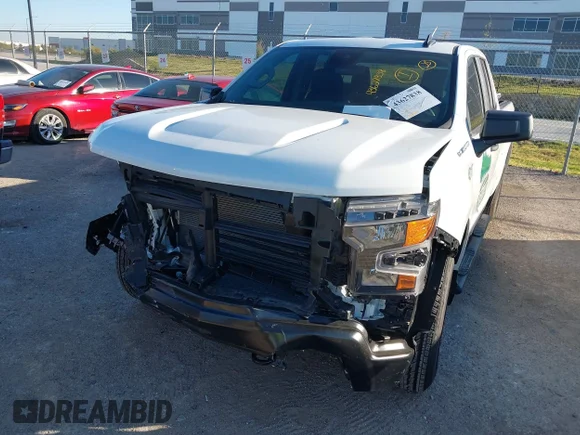 ✅ 2025 Chevrolet Silverado 1500 Work Truck • VIN: 1GCRAAED0SZ118179 • Lot: 43627838. Wystawiony na IAAI z przebiegiem 2 068 mil. Bezpłatny archiwum sprzedaży aukcyjnych z USA i szczegółowy raport historii pojazdu na DreamBid. Zdjęcie 2.