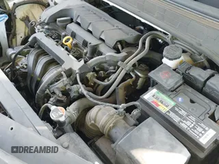 ✅ 2022 Hyundai Venue SEL • VIN: KMHRC8A3XNU154622 • Lot: 41233442. Listed on IAAI with 68,989 mi. Free auction sales archive from the USA and detailed vehicle history report at DreamBid. Image 19.