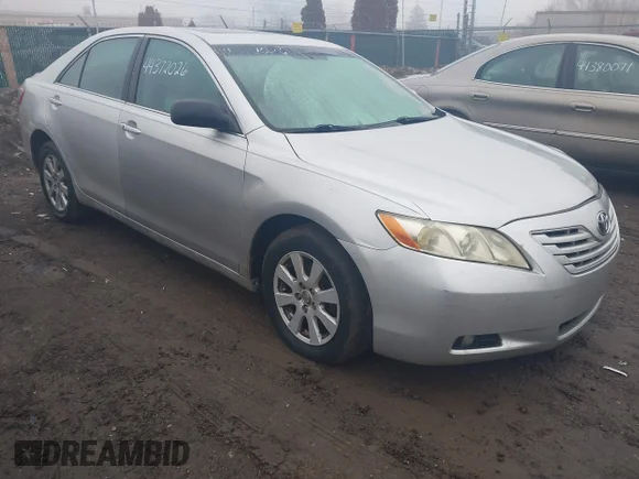 ✅ 2008 Toyota Camry XLE • VIN: 4T1BK46K48U570117 • Lot: 44372026. Wystawiony na IAAI z przebiegiem 174 227 mil. Bezpłatny archiwum sprzedaży aukcyjnych z USA i szczegółowy raport historii pojazdu na DreamBid. Zdjęcie 1.