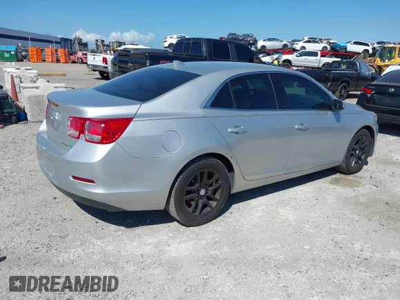 ✅ 2013 Chevrolet Malibu Eco • VIN: 1G11D5RR2DF110437 • Lot: 44373960. Wystawiony na IAAI z przebiegiem 91 159 mil. Bezpłatny archiwum sprzedaży aukcyjnych z USA i szczegółowy raport historii pojazdu na DreamBid. Zdjęcie 4.
