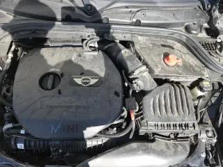 ✅ 2017 MINI Hardtop Cooper S • VIN: WMWXP7C52H3C61828 • Lot: 87416075. Listed on Copart with 34,763 mi. Free auction sales archive from the USA and detailed vehicle history report at DreamBid. Image 16.