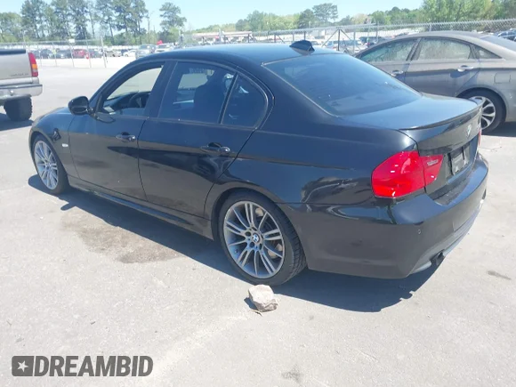 ✅ 2011 BMW 3 Series 335i • VIN: WBAPM5C50BE575841 • Лот: 44817393. Опубліковано раніше на IAAI з пробігом 145 497 миль. Безкоштовний доступ до архіву аукціонних продажів зі США та докладний звіт про історію автомобіля на DreamBid. Зображення 3.