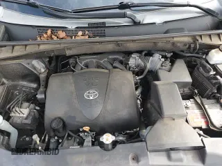 ✅ 2019 Toyota Highlander Limited • VIN: 5TDDZRFH4KS742541 • Лот: 66746395. Опубликован ранее на Copart с пробегом 105 832 миль. Бесплатный доступ к архиву аукционных продаж из США и подробный отчёт об истории автомобиля на DreamBid. Изображение 16.