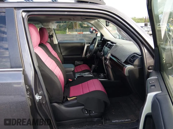 ✅ 2021 Toyota 4Runner Limited • VIN: JTEKU5JR8M5884037 • Lot: 44171228. Wystawiony na IAAI z przebiegiem 51 694 mil. Bezpłatny archiwum sprzedaży aukcyjnych z USA i szczegółowy raport historii pojazdu na DreamBid. Zdjęcie 5.