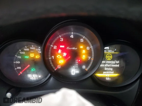 ✅ 2018 Porsche Macan Turbo • VIN: WP1AF2A59JLB71238 • Лот: 82863884. Опубликован ранее на Copart с пробегом 96 165 миль. Бесплатный доступ к архиву аукционных продаж из США и подробный отчёт об истории автомобиля на DreamBid. Изображение 9.