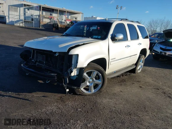 ✅ 2012 Chevrolet Tahoe LTZ • VIN: 1GNSKCE00CR324747 • Lot: 44582027. Listed on IAAI with 179,361 mi. Free auction sales archive from the USA and detailed vehicle history report at DreamBid. Image 16.