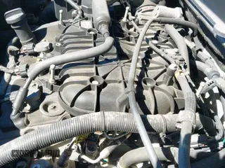 ✅ 2010 Cadillac SRX Luxury Collection • VIN: 3GYFNAEY3AS563144 • Lot: 43574262. Wystawiony na IAAI z przebiegiem 183 130 mil. Bezpłatny archiwum sprzedaży aukcyjnych z USA i szczegółowy raport historii pojazdu na DreamBid. Zdjęcie 19.