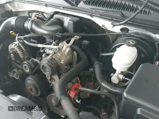 ✅ 2005 Chevrolet Silverado 1500 Work Truck • VIN: 1GCEC14XX5Z318107 • Lot: 43367766. Listed on IAAI with 104,186 mi. Free auction sales archive from the USA and detailed vehicle history report at DreamBid. Image 19.